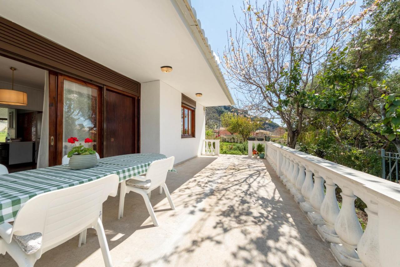 To Ktimataki Villa Агиос Гордиос Екстериор снимка