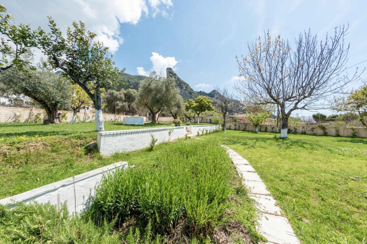 To Ktimataki Villa Агиос Гордиос Екстериор снимка