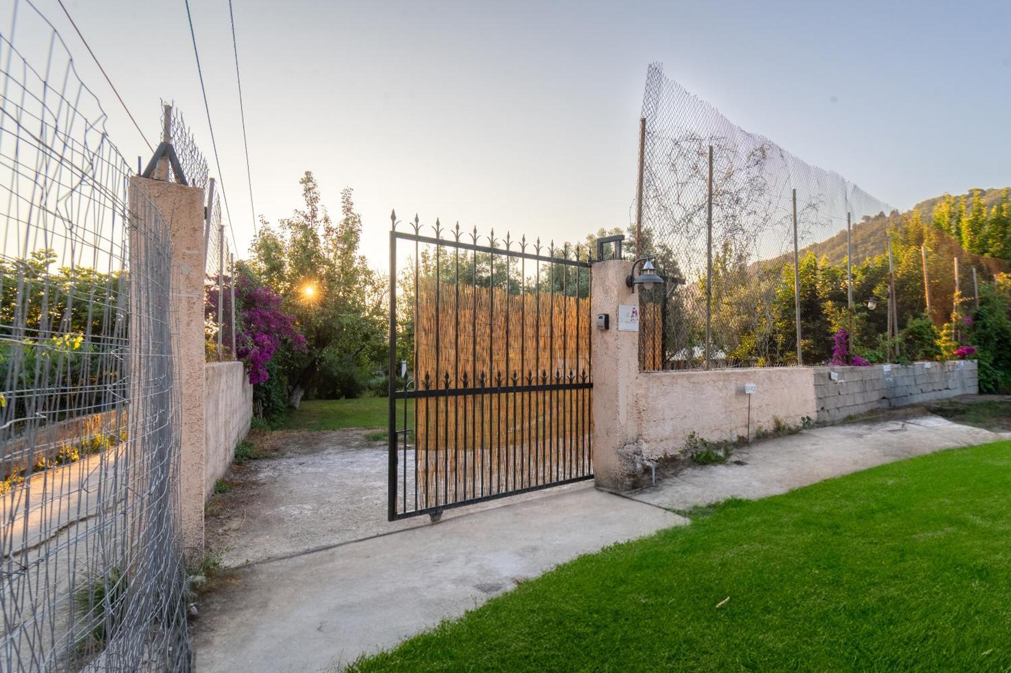 To Ktimataki Villa Агиос Гордиос Екстериор снимка